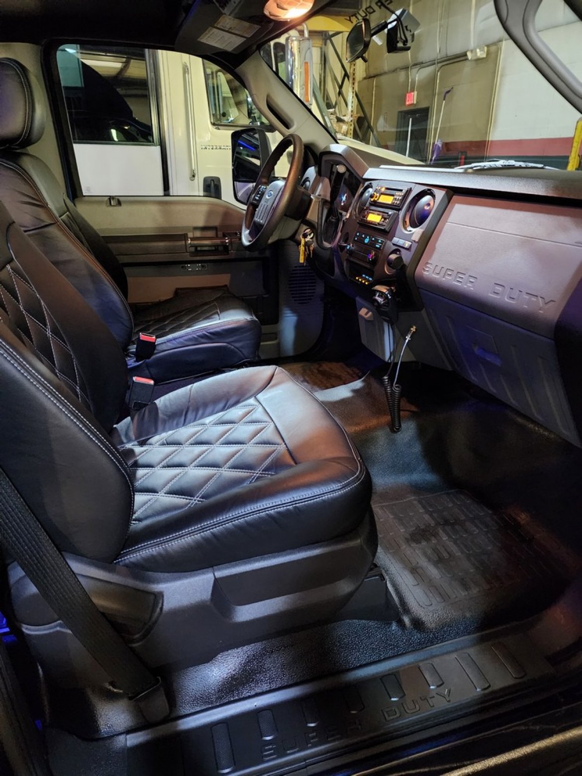 Executive Shuttle for Sale in Erie, PA - Photo 31