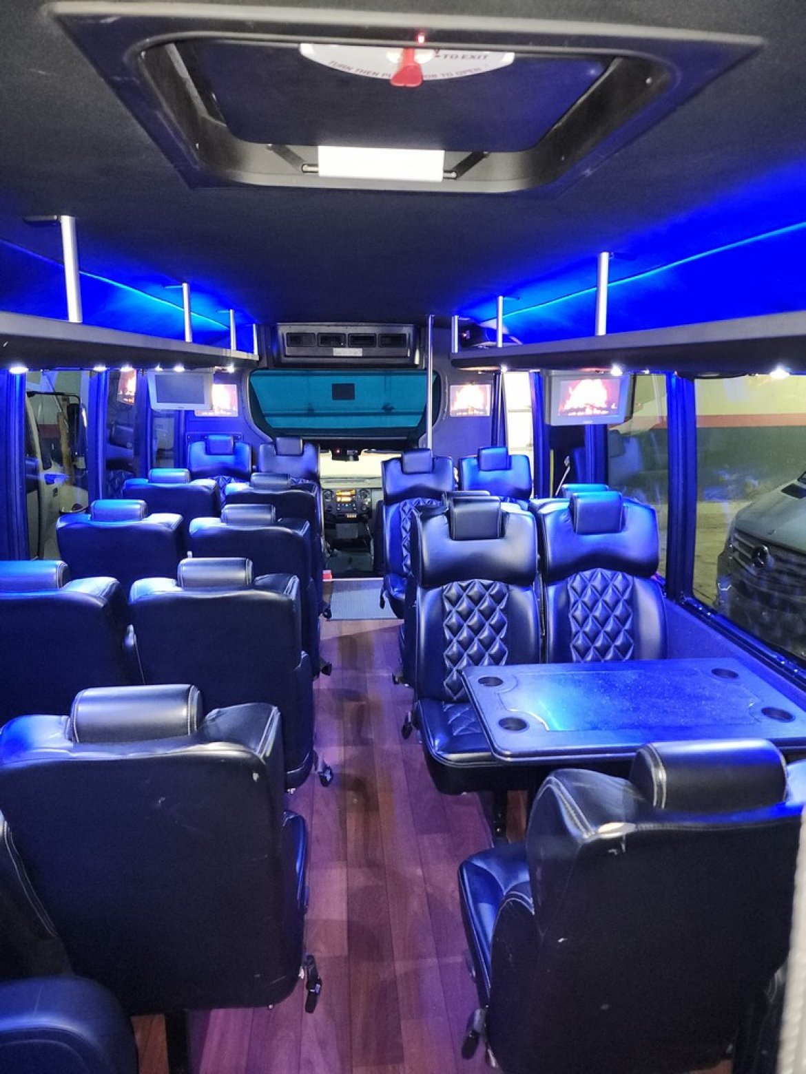 Executive Shuttle for Sale in Erie, PA - Photo 40