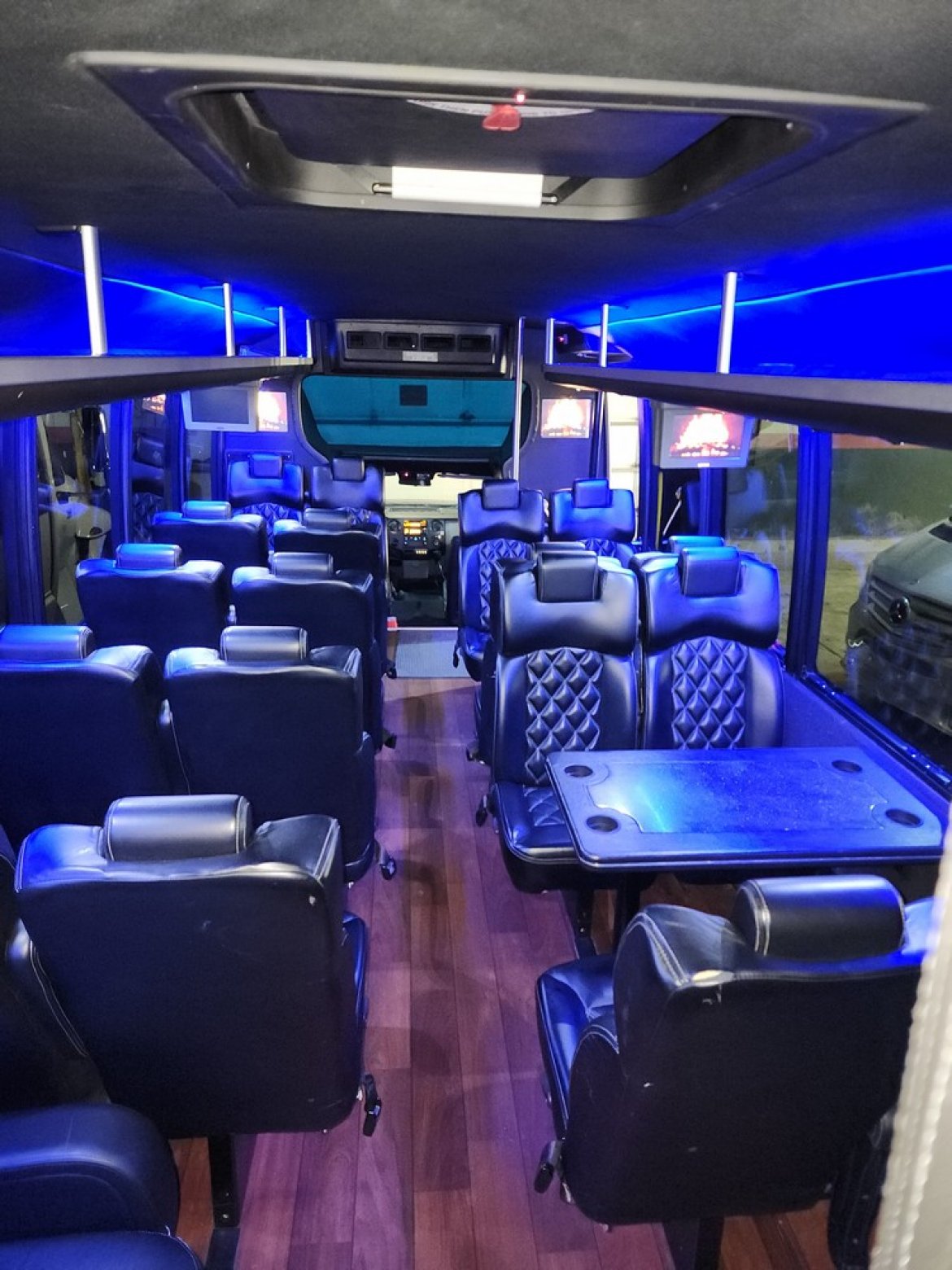 Executive Shuttle for Sale in Erie, PA - Photo 41
