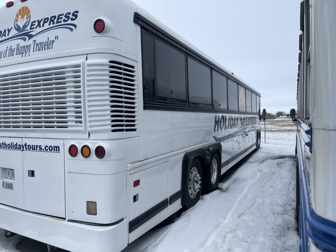 Motorcoach for Sale in Grand Island, NE - Photo 4