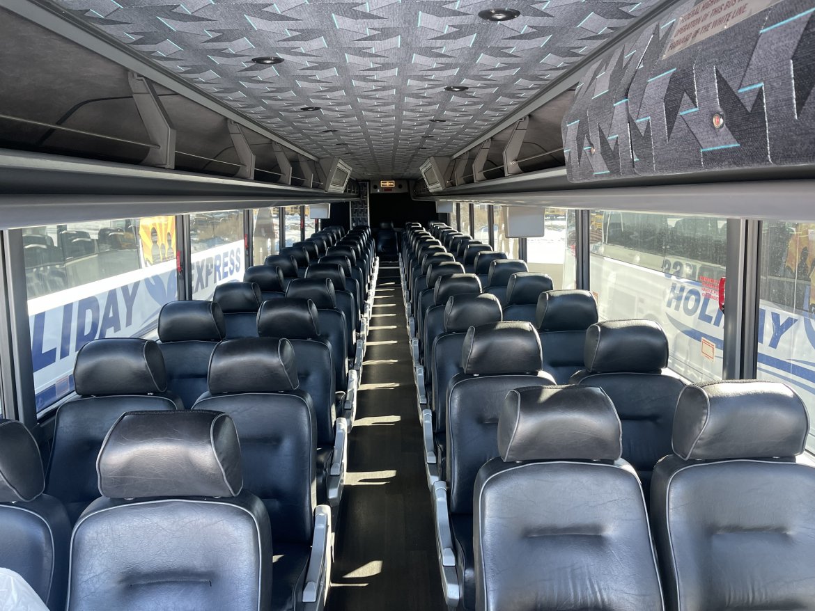 Motorcoach for Sale in Grand Island, NE - Photo 7