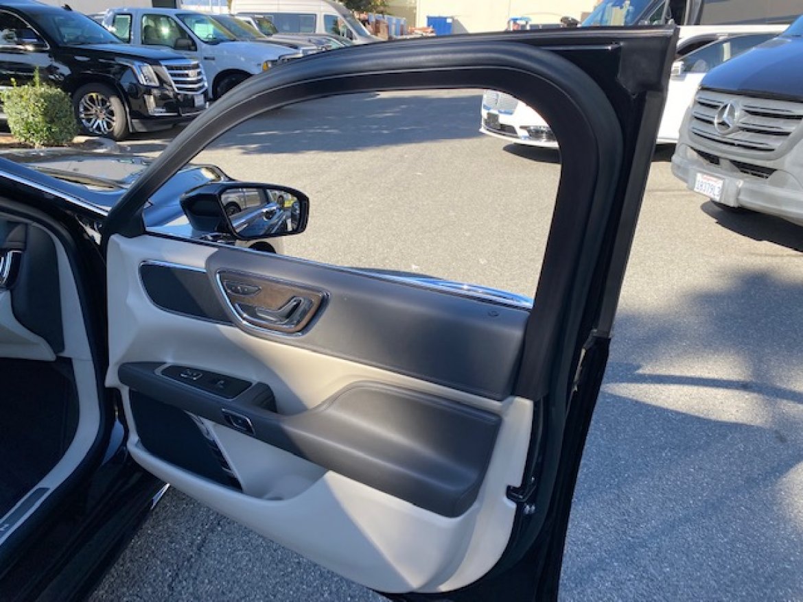 Limousine for Sale in Ontario, CA - Photo 13