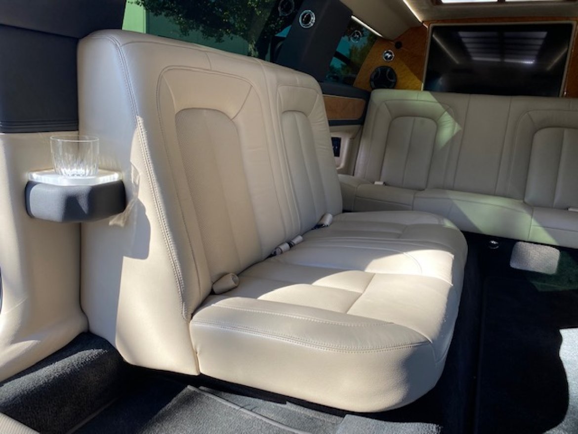 Limousine for Sale in Ontario, CA - Photo 15