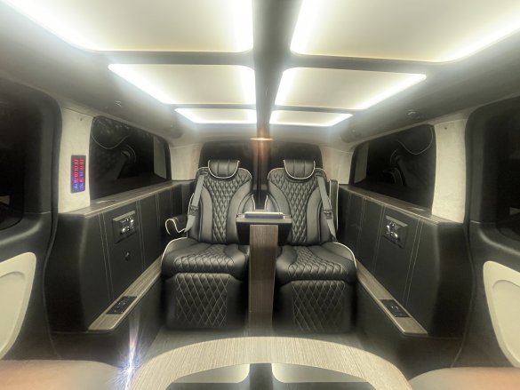 2020 Mercedes-Benz Metris CEO Sprinter for Sale in Morganivllee, NJ - Photo 2