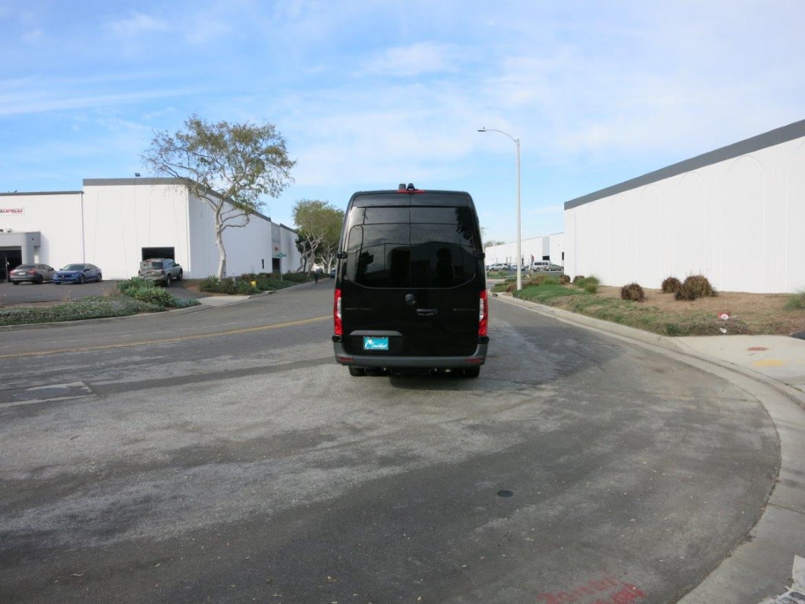 Shuttle Bus for Sale in CARSON, CA - Photo 17