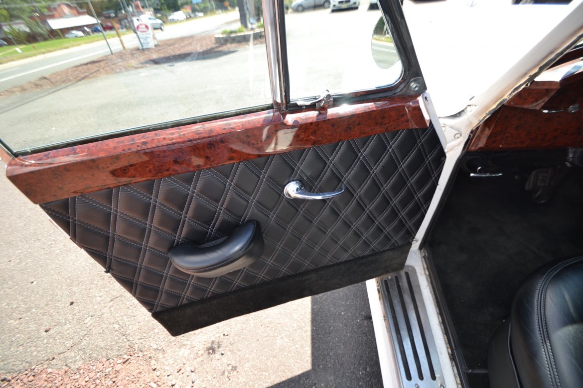 Photo of Antique for sale: 1964 Rolls-Royce Silver Cloud by First Class Customs