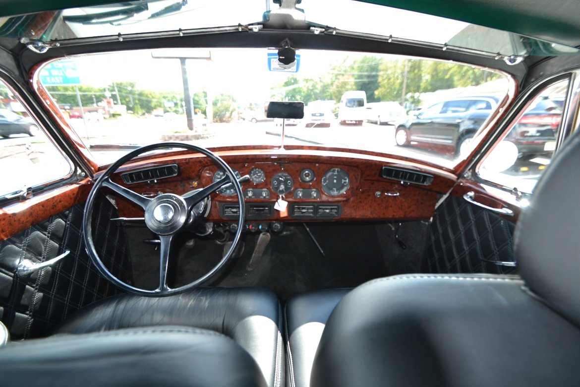 Photo of Antique for sale: 1964 Rolls-Royce Silver Cloud by First Class Customs