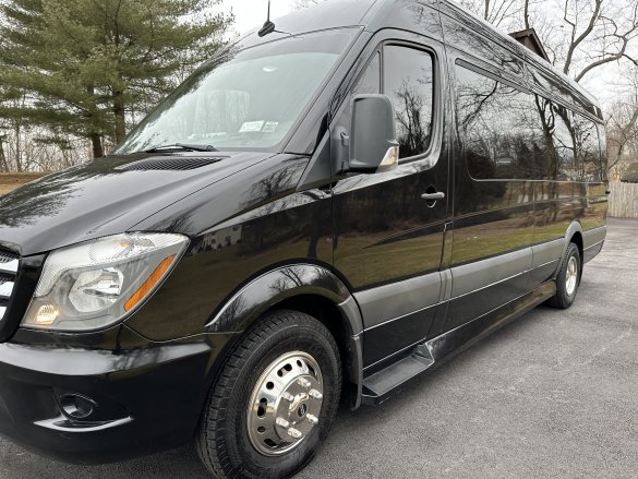 2018 Mercedes-Benz 3500 Limo Bus for Sale in Mt. Bethel, PA - Photo 3