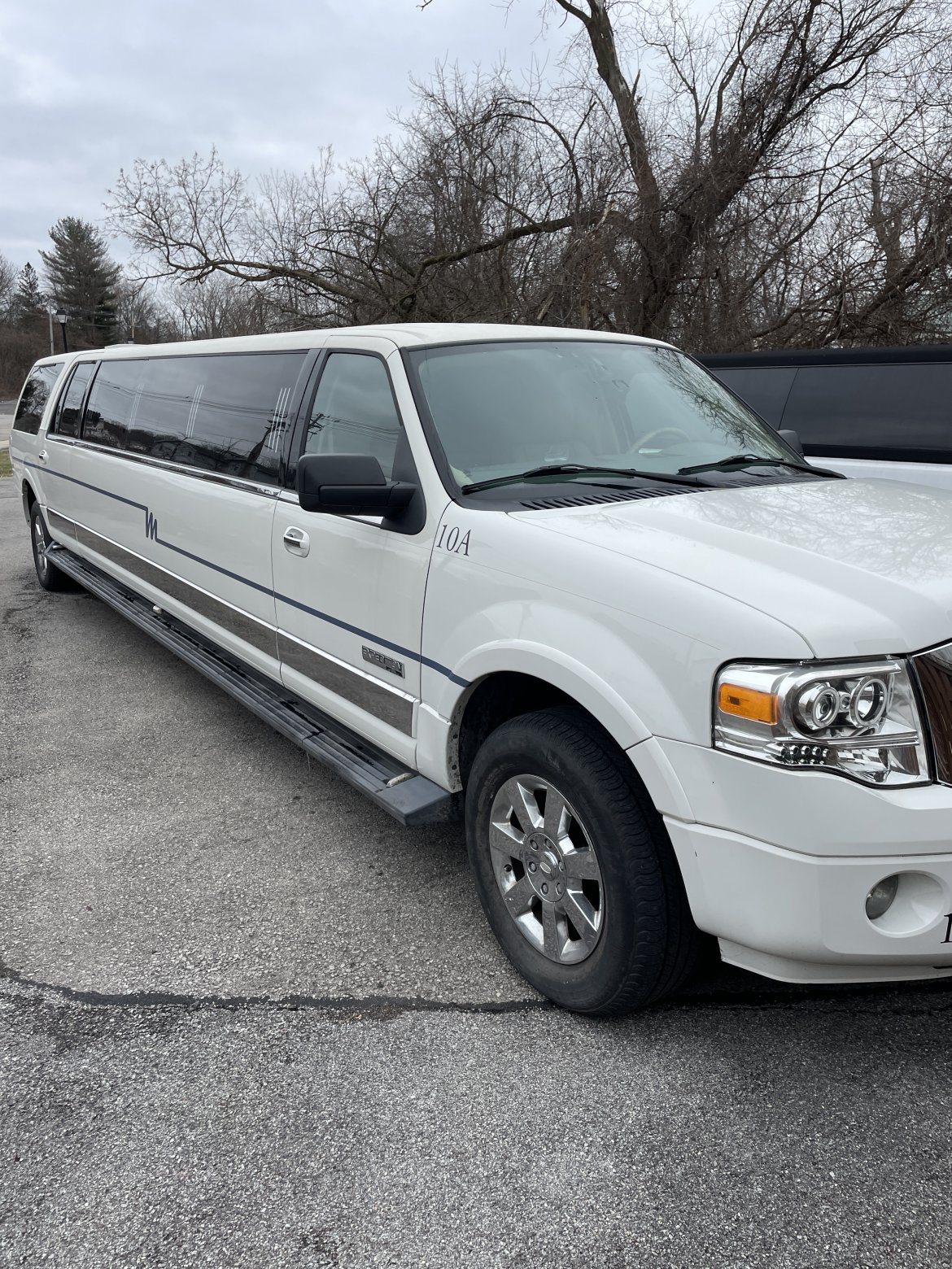 SUV Stretch for Sale in Raleigh, NC - Photo 9