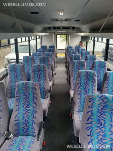 2014 Ford F550 Limo Bus for Sale in West palm beach, Florida, US - Photo 3