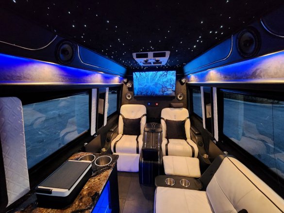 2020 Mercedes-Benz Sprinter 2500HD Sprinter for Sale in MIAMI, FL - Main Photo