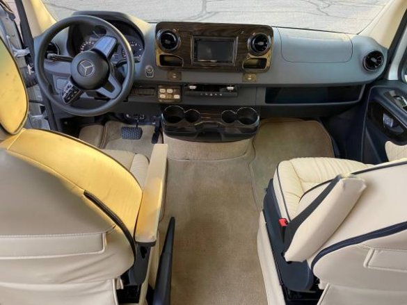 2020 Mercedes-Benz Sprinter 3500 Sprinter for Sale in Anaheim, CA - Photo 3