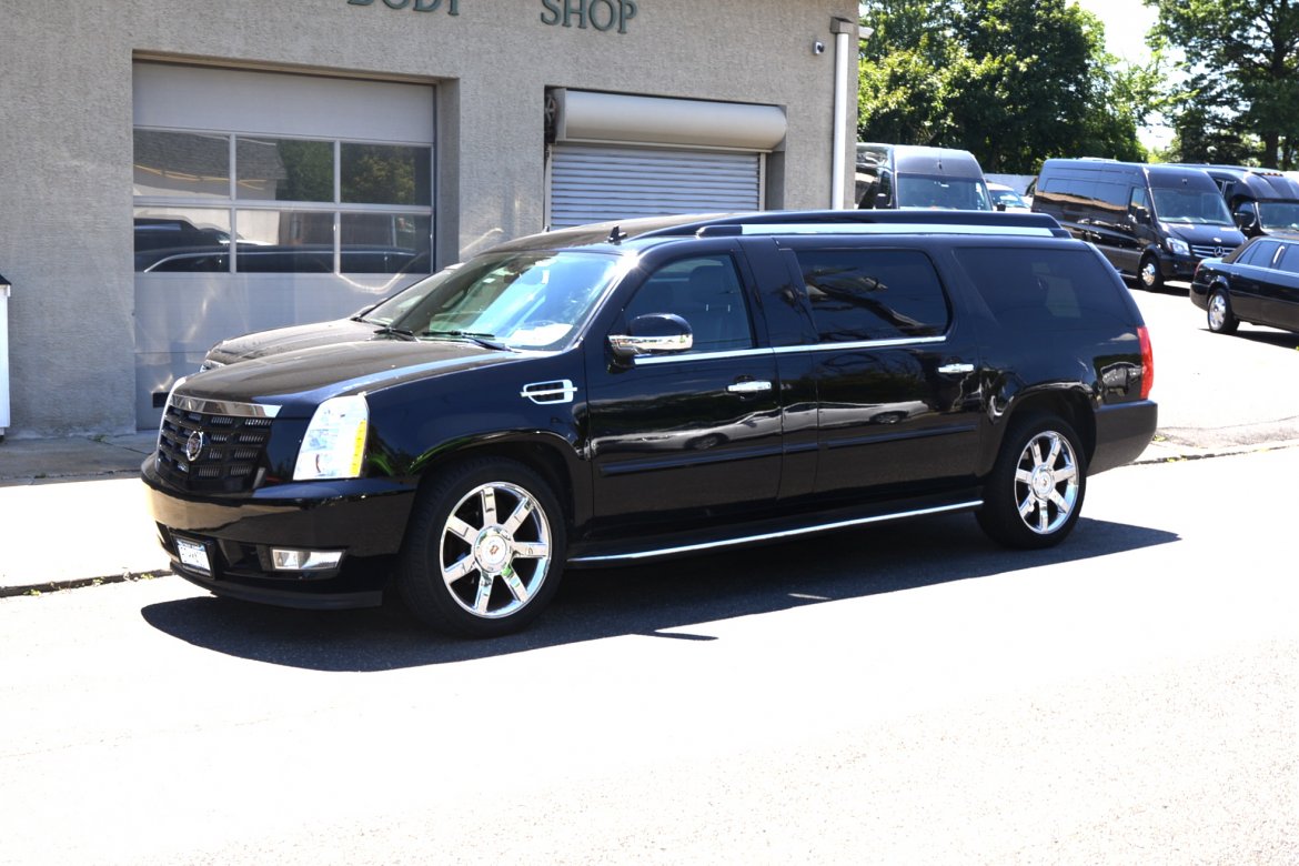 Photo of CEO SUV Mobile Office for sale: 2009 Cadillac Escalade 20&quot; by Empire
