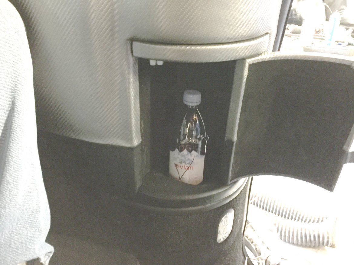 Photo of CEO SUV Mobile Office for sale: 2009 Cadillac Escalade 20&quot; by Empire