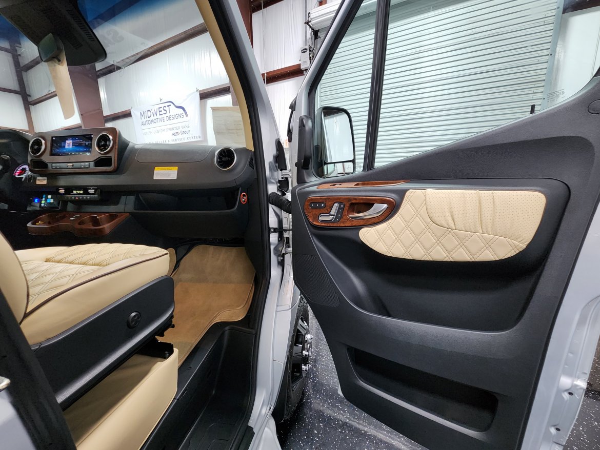 Sprinter for Sale in Cypress, TX - Photo 24