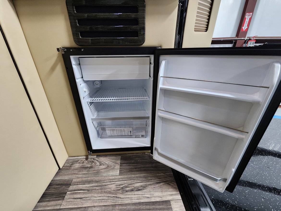 Sprinter for Sale in Cypress, TX - Photo 11