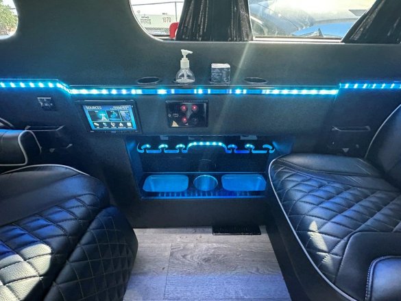 2019 Mercedes-Benz 2500 Executive Sprinter Sprinter for Sale in Carson, CA - Photo 3