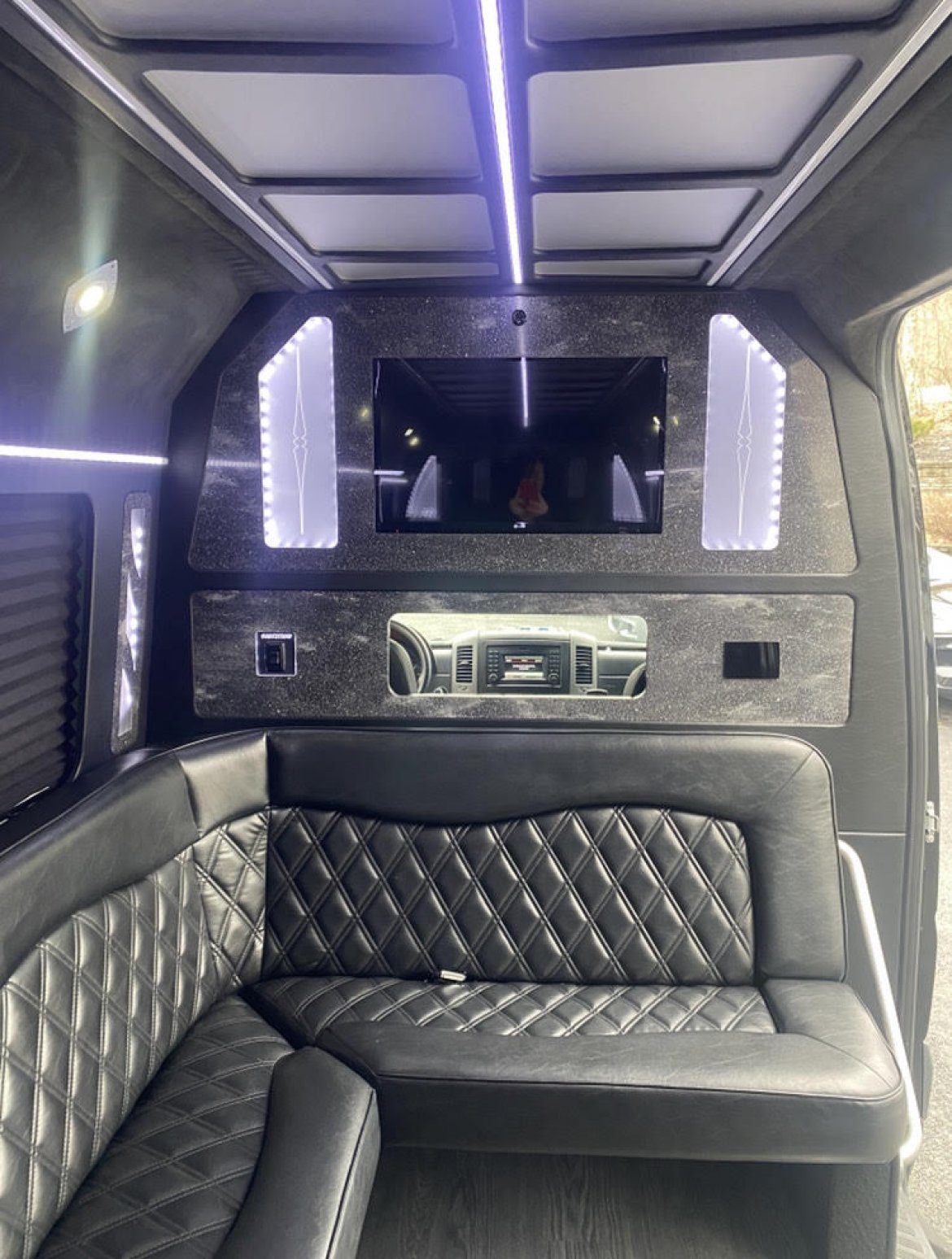 Limo Bus for Sale in Mt. Bethel, PA - Photo 24