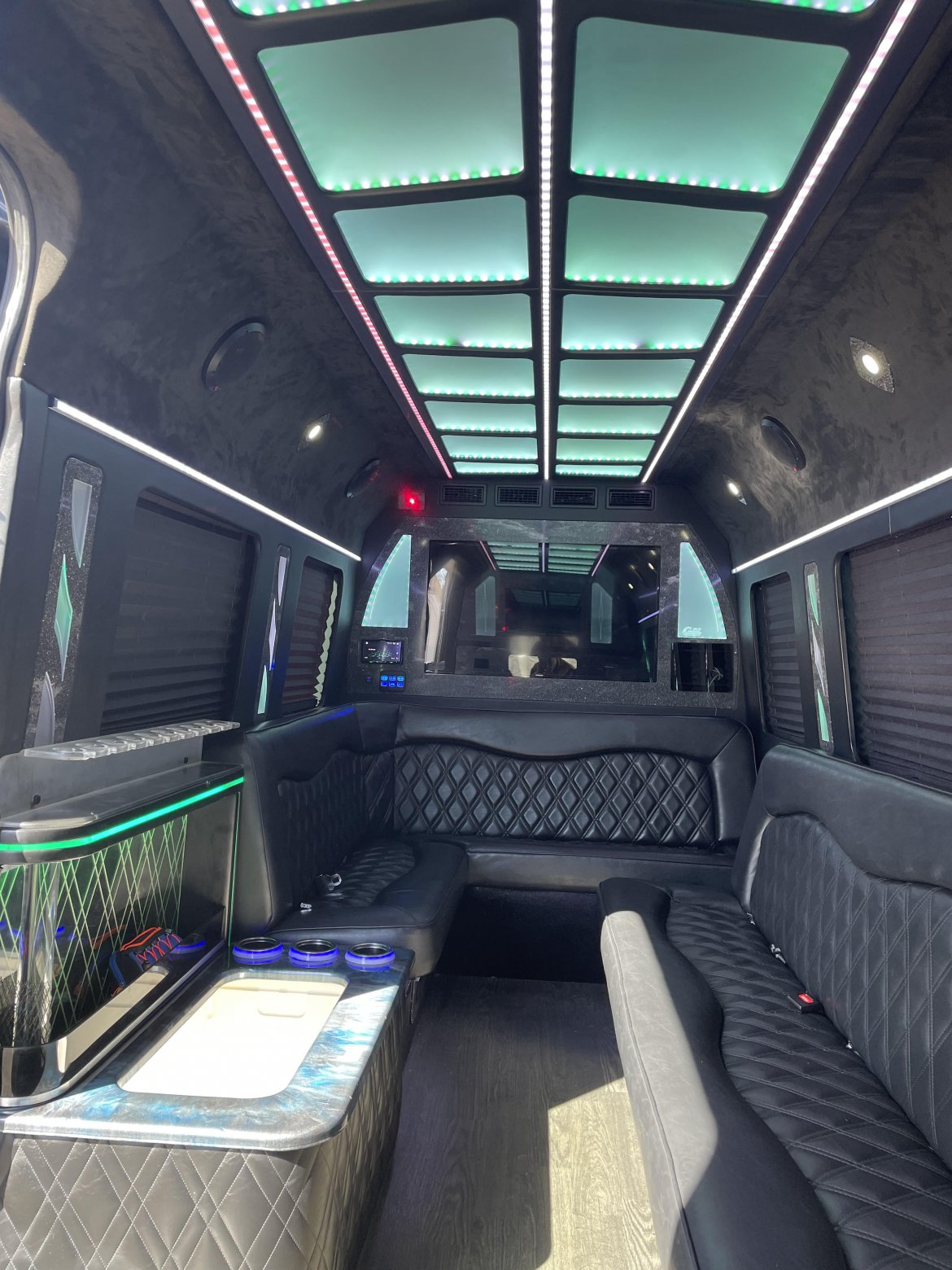Limo Bus for Sale in Mt. Bethel, PA - Photo 27