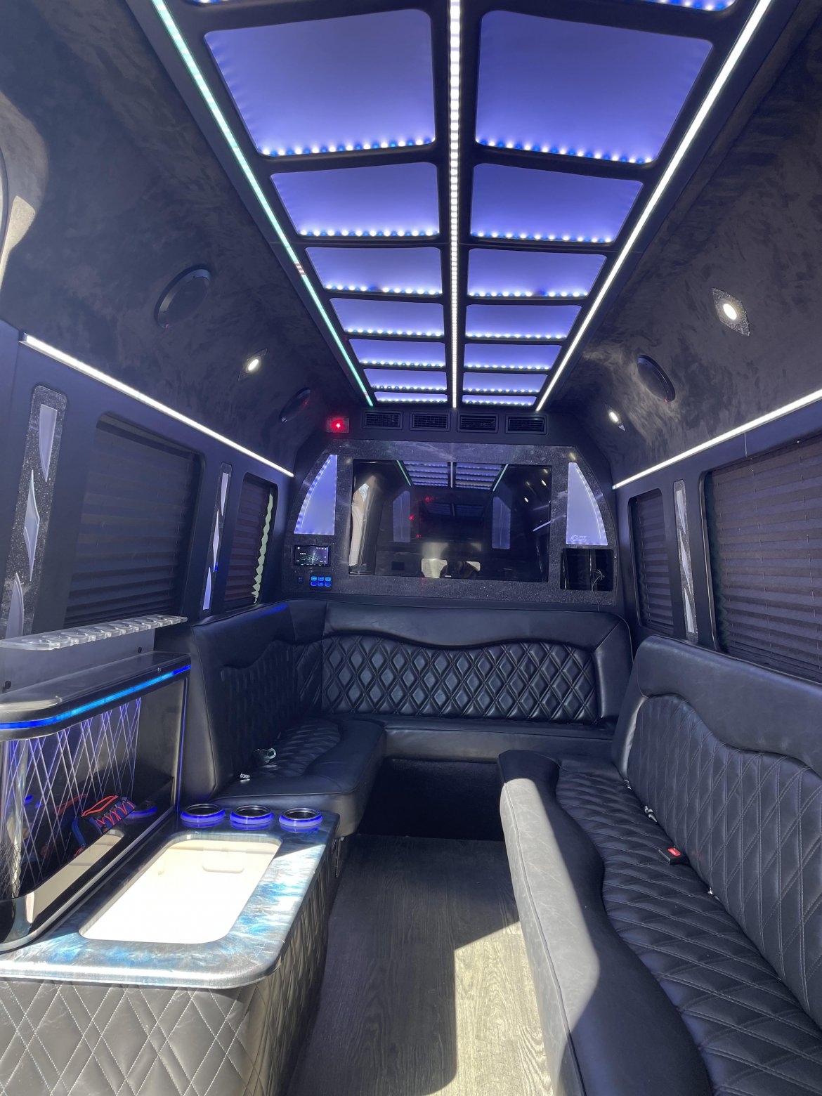 Limo Bus for Sale in Mt. Bethel, PA - Photo 28
