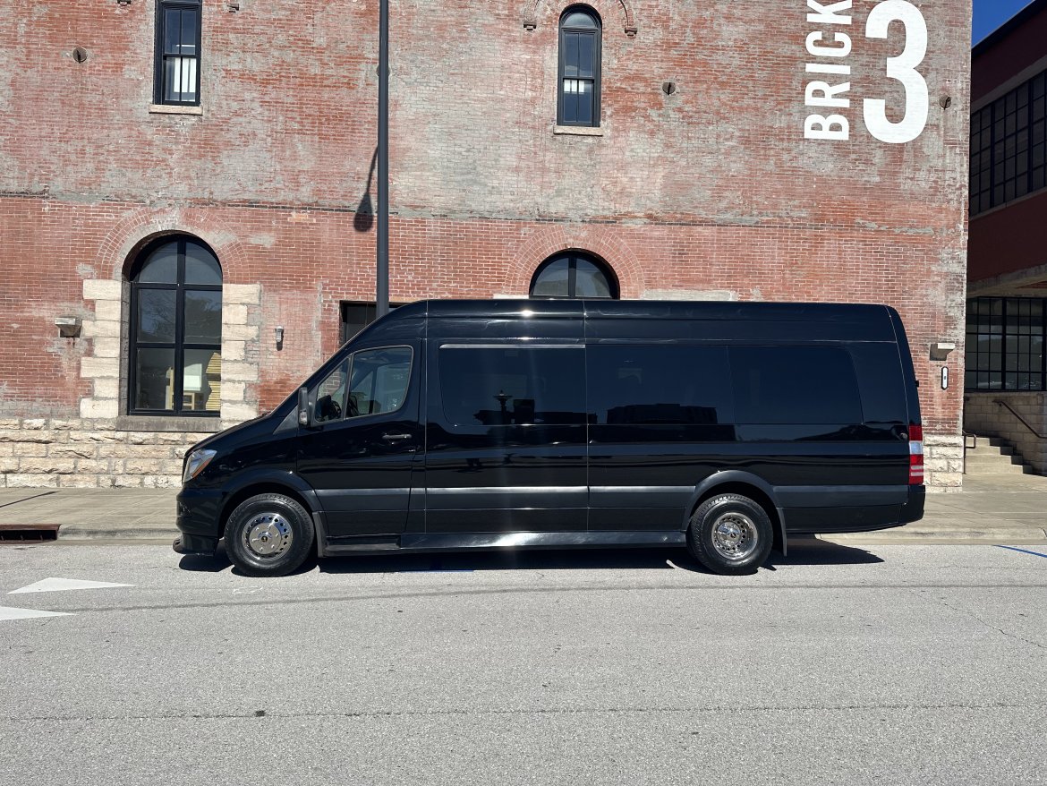 Sprinter for Sale in Springfield, MO - Photo 2