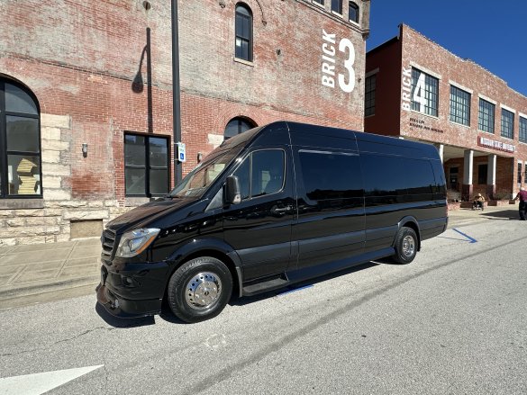 2018 Mercedes-Benz 14 Px Executive Shuttle Sprinter for Sale in Springfield, MO - Photo 3