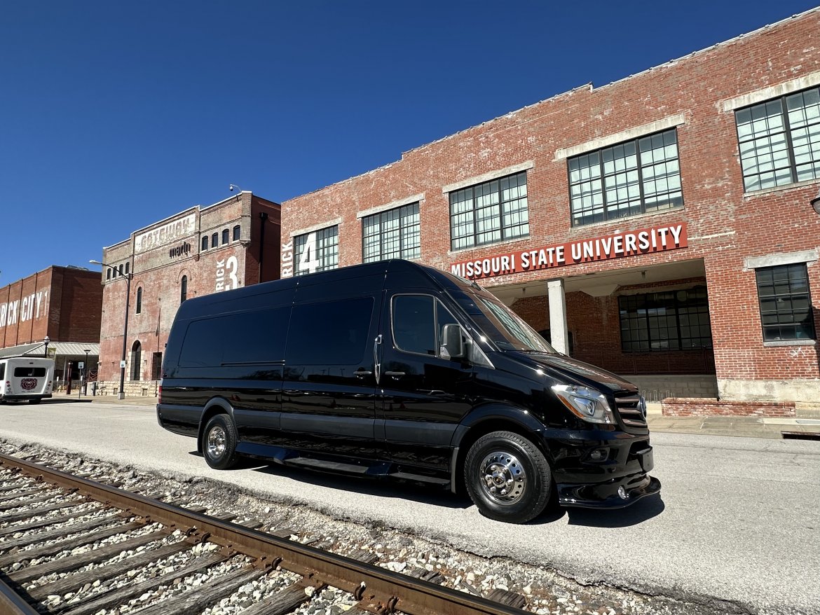 Sprinter for Sale in Springfield, MO - Photo 11