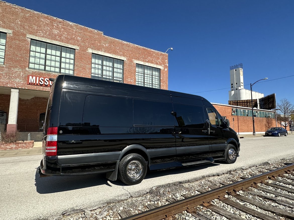 Sprinter for Sale in Springfield, MO - Photo 12