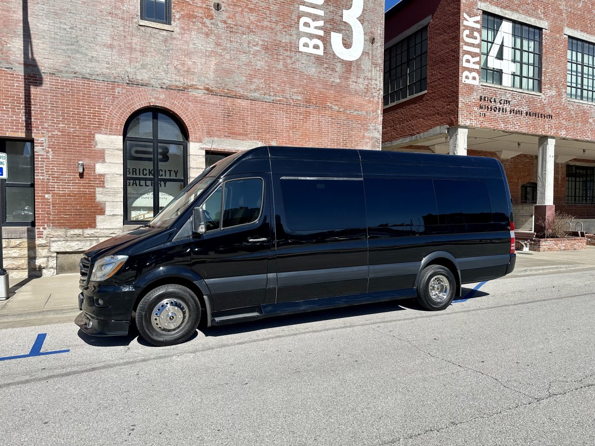 Sprinter for Sale in Springfield, MO - Photo 3