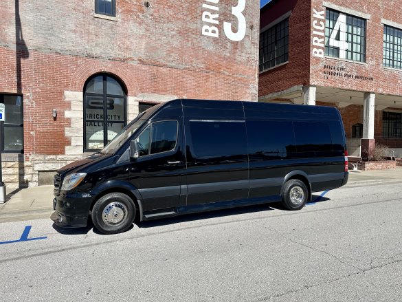 2018 Mercedes-Benz 14 Px Executive Shuttle Sprinter for Sale in Springfield, MO - Photo 3