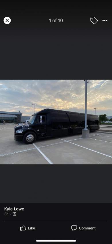 2018 Freightliner Coach 45 Limo Bus for Sale in Sanger, TX - Main Photo
