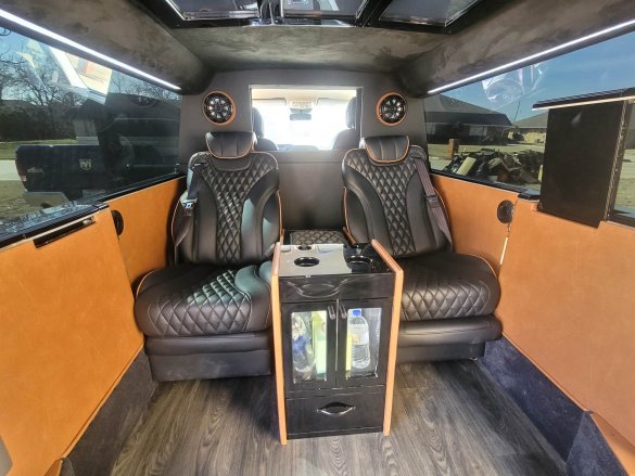 2019 Springfield Coach Group Mercedes-Benz Metris CEO SUV Mobile Office