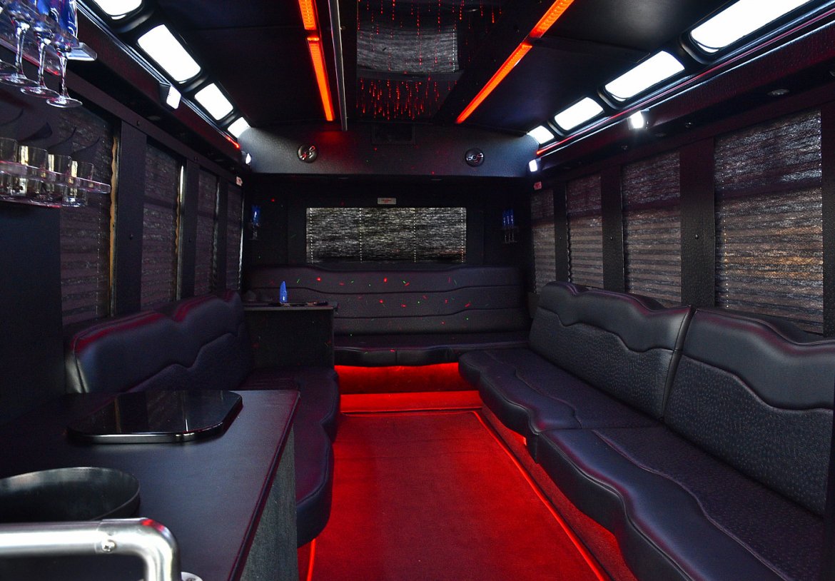 Photo of Limo Bus for sale: 2003 Ford E-450 by Eldorado