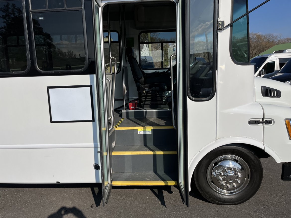 Shuttle Bus for Sale in Pasadena, MD - Photo 6