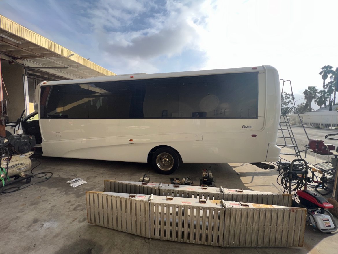 Executive Shuttle for Sale in Anaheim, CA - Photo 6