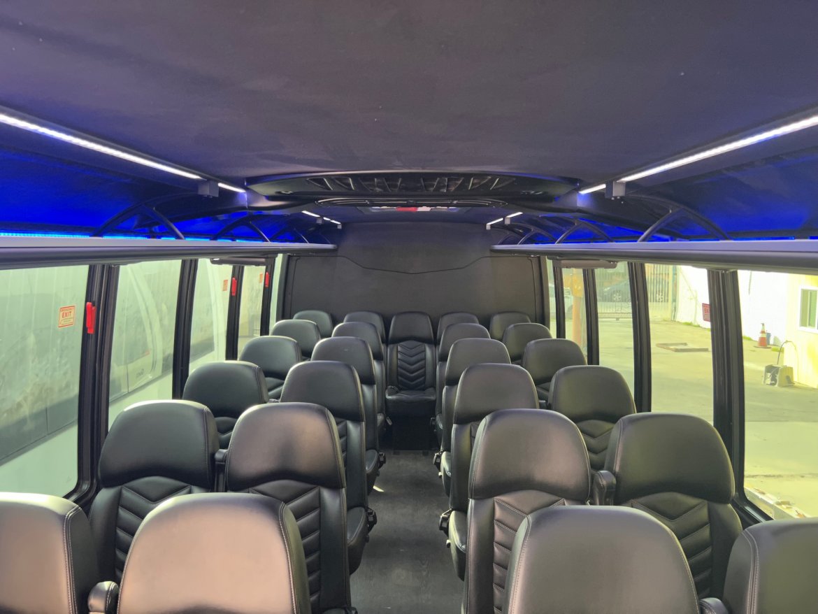 Executive Shuttle for sale: 2017 Ford F550 by Grech