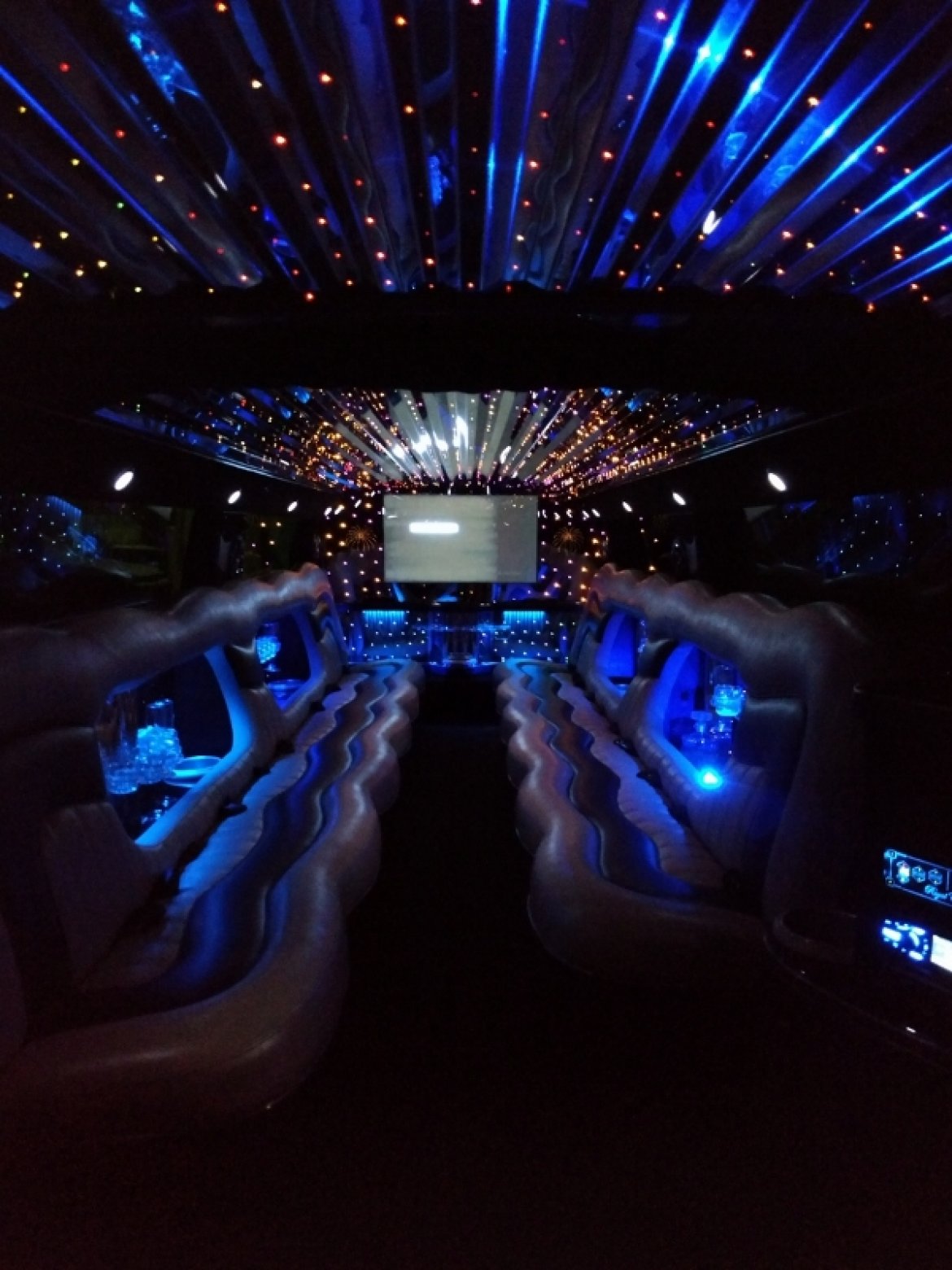 Photo of SUV Stretch for sale: 2006 Hummer  H2 200" by Royale by Victor