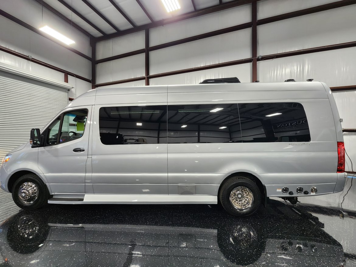 New 2023 Mercedes-Benz Sprinter 3500XD Ultimate RV for sale #WS-16177 ...