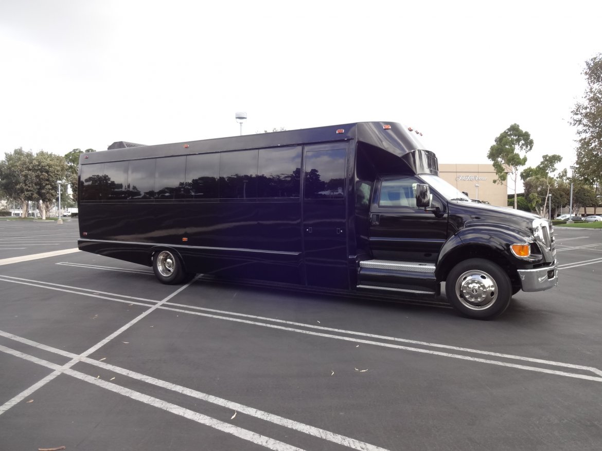 Photo of Limo Bus for sale: 2008 Ford 650 36&quot; by Tiffany Coachworks