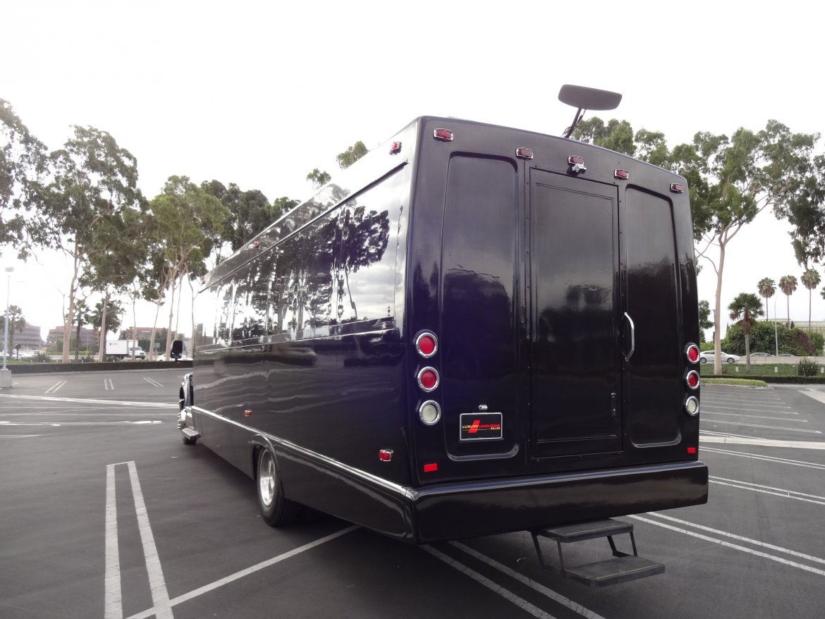 Photo of Limo Bus for sale: 2008 Ford 650 36&quot; by Tiffany Coachworks