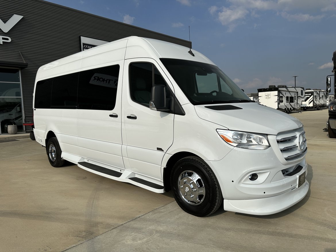 Sprinter for sale: 2023 Mercedes-Benz Daycruiser D6 22&quot; by Midwest Automotive