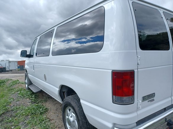 2009 Ford E 350 Executive Shuttle for Sale in Temecula, CA - Photo 3