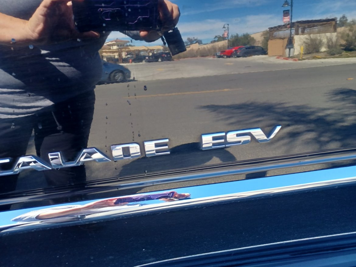 SUV for Sale in Temecula, CA - Photo 15