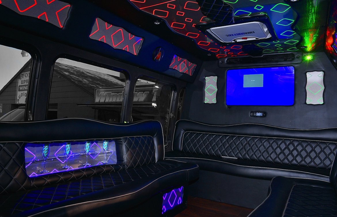 Photo of Limo Bus for sale: 2011 Ford E-450 by Supreme