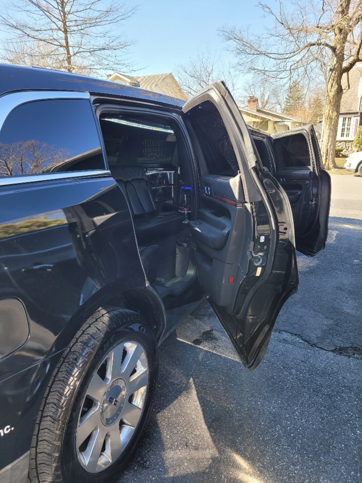 Limousine for Sale in STROUDSBURG, PA - Photo 7