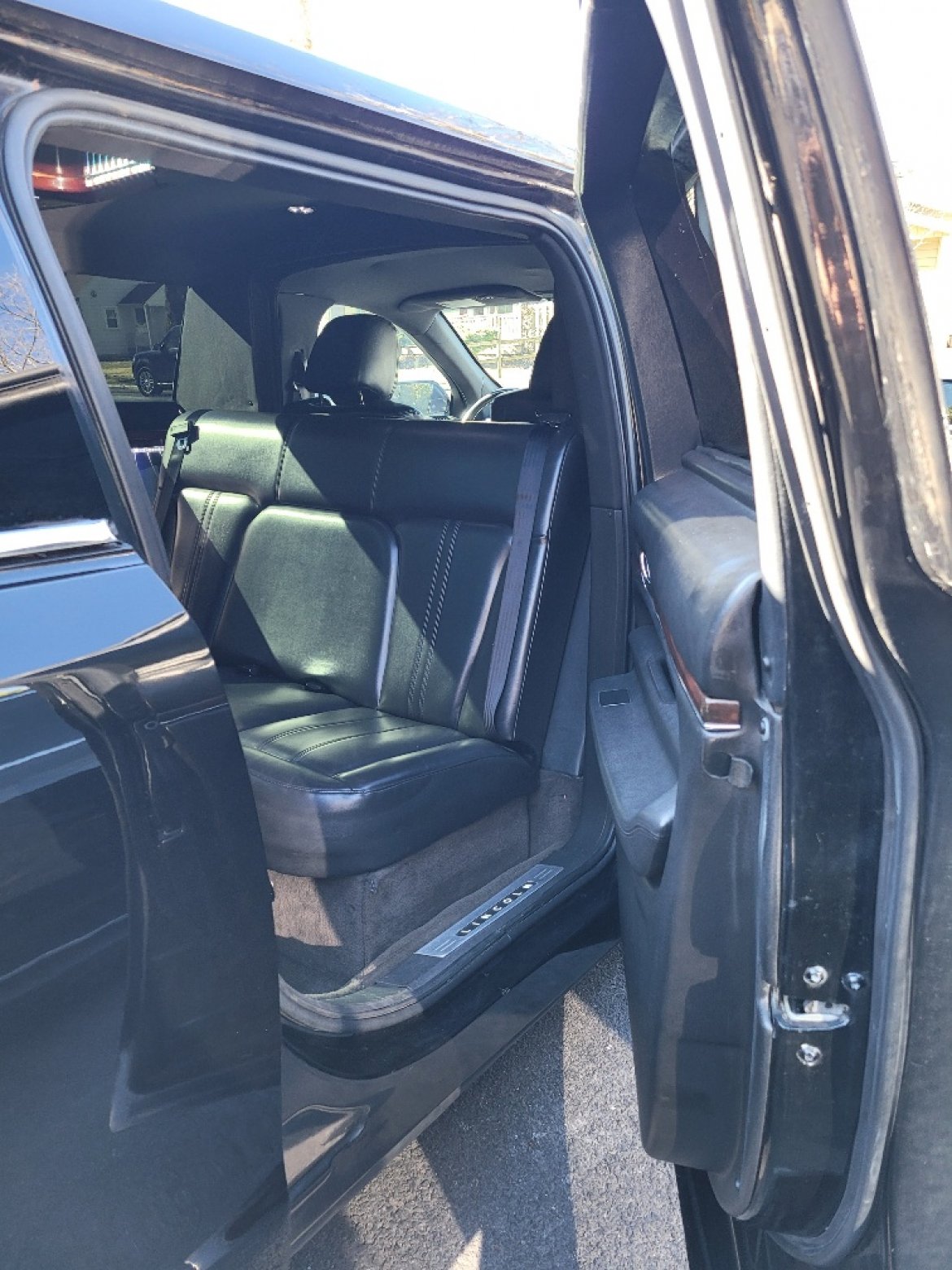 Limousine for Sale in STROUDSBURG, PA - Photo 9