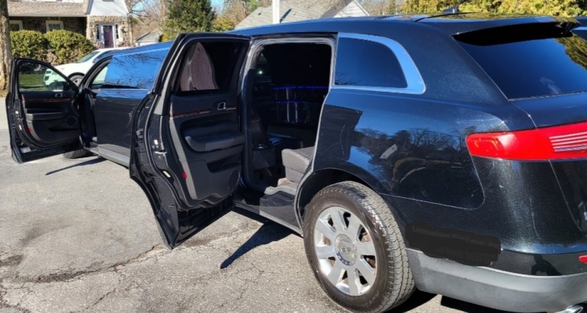 Limousine for Sale in STROUDSBURG, PA - Photo 13