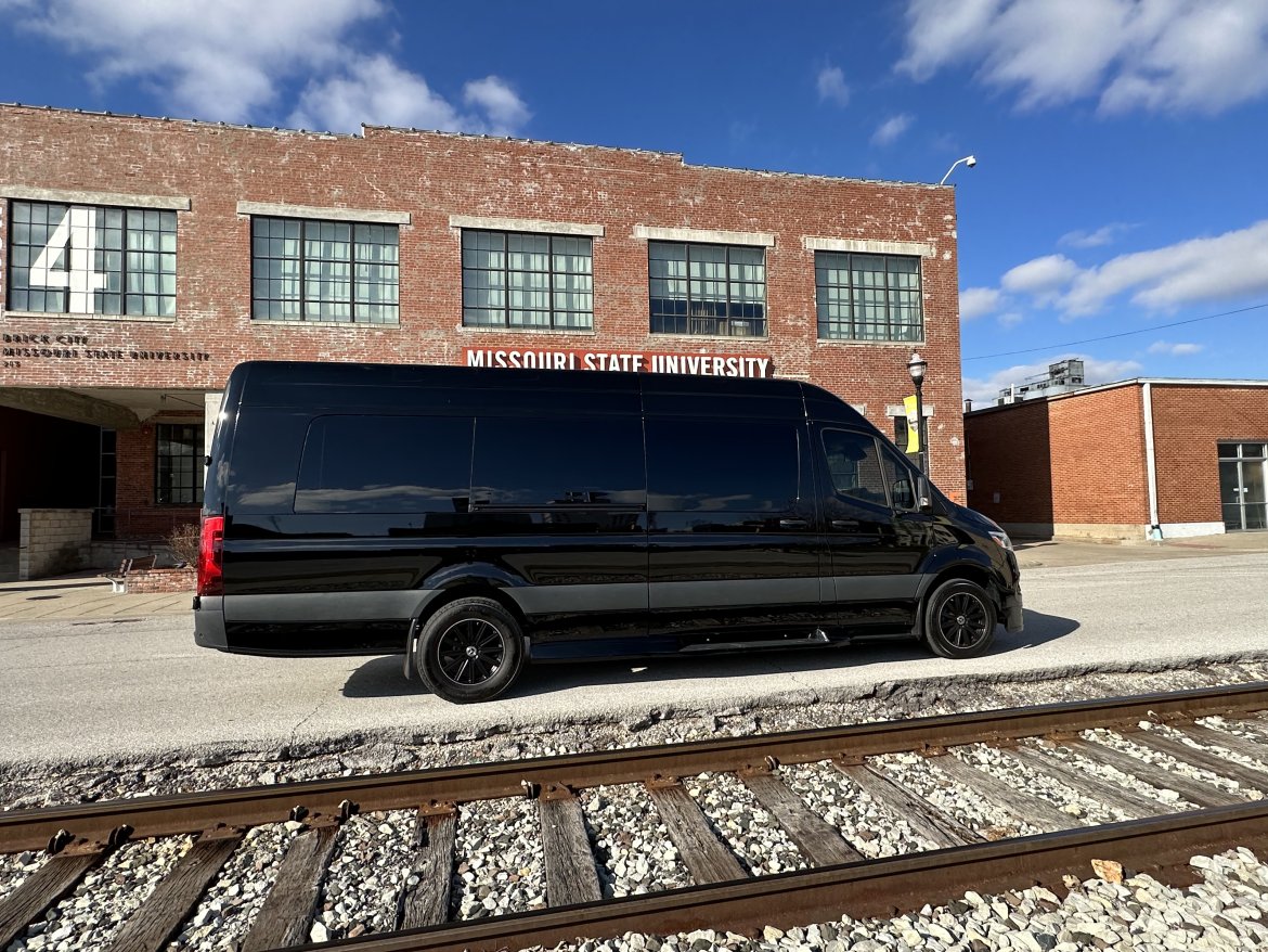 Sprinter for Sale in Springfield, MO - Photo 27