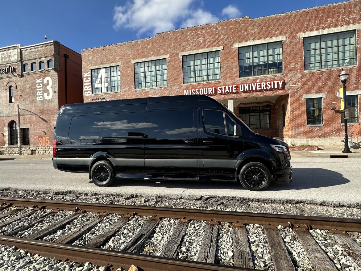 Sprinter for Sale in Springfield, MO - Photo 28