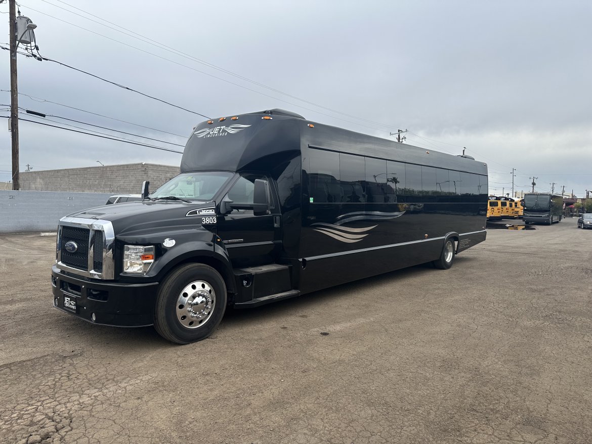 Limo Bus for sale: 2016 Ford F650 40&quot; by Tiffany Coachworks